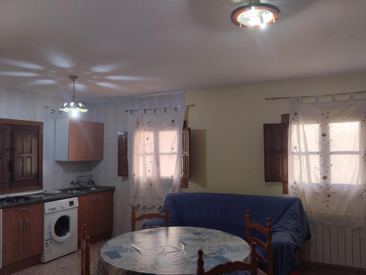 Apartamentos Condado De Miranda Miranda del Castañar Dış mekan fotoğraf