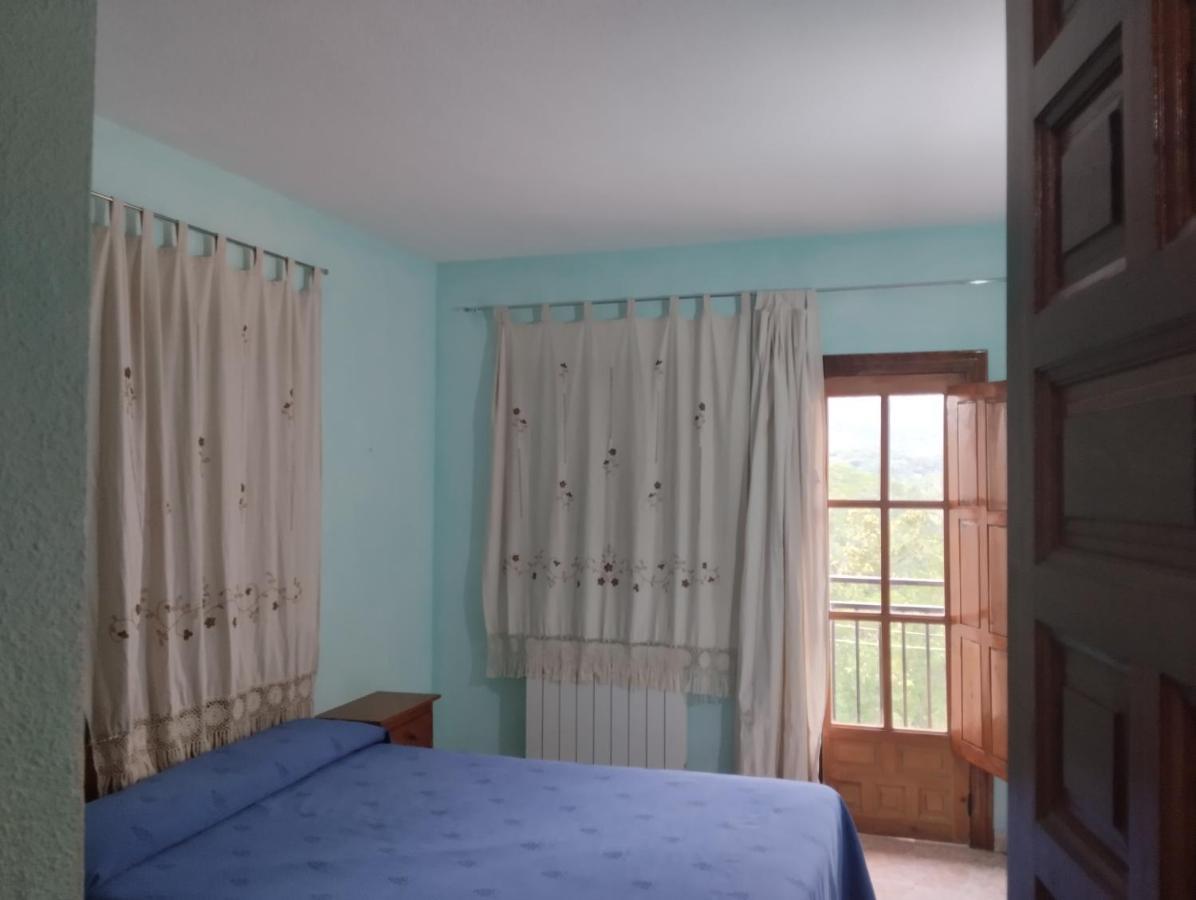 Apartamentos Condado De Miranda Miranda del Castañar Dış mekan fotoğraf